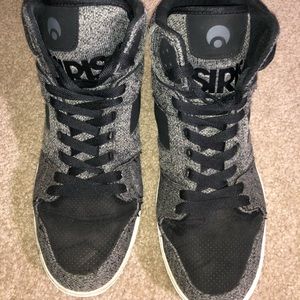 Osiris brand cloth and suede shoe hi-top